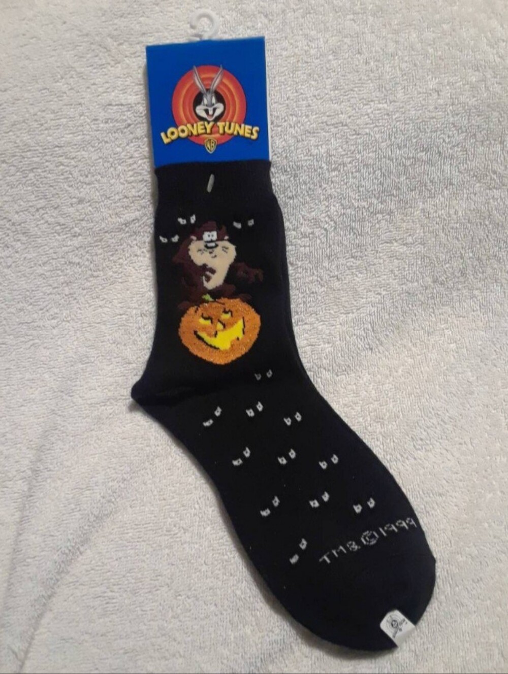 Vintage Looney tunes Halloween Taz black crew socks